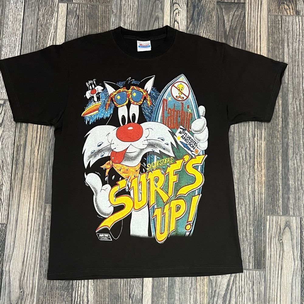 🌊🏄‍♂️ Vintage “REPRINT” Looney Tunes Sylvester SURF Tee Front/Back Graphics -N